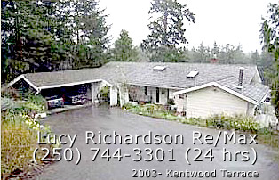 Single family detached house on Kentwood Terrace, in Broadmead area, of east Saanich, in Victoria
